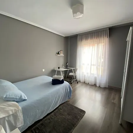 Misericorde I By Aroom - Vut Le 566 * Leon