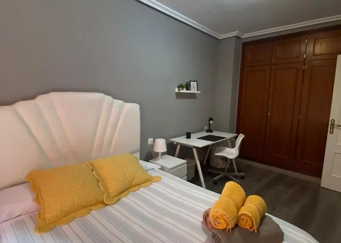 Misericorde I By Aroom - Vut Le 566